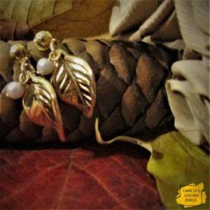 Pearl Leaf Droplet Earrings